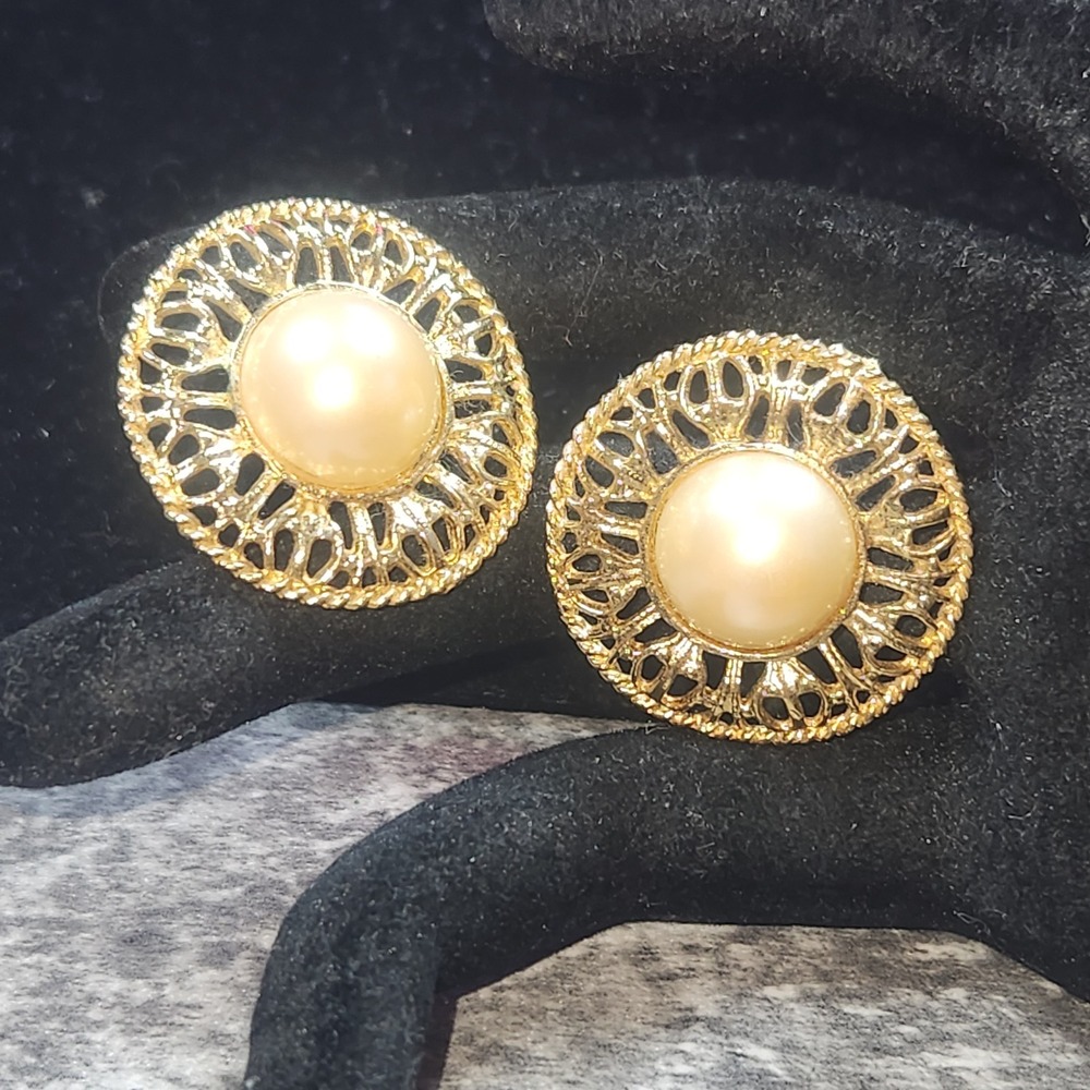 Vintage Gold Tone Faux Pearl Filigree Sunburst Button Stud Earrings Large 1.25"